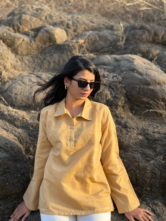 Okhra kurta